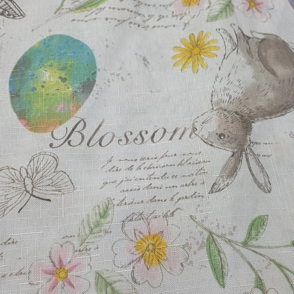 Easter Themed Tablecloth Oval*66x60*Rabbits Eggs Baskets Birds Cream/Pastels EUC